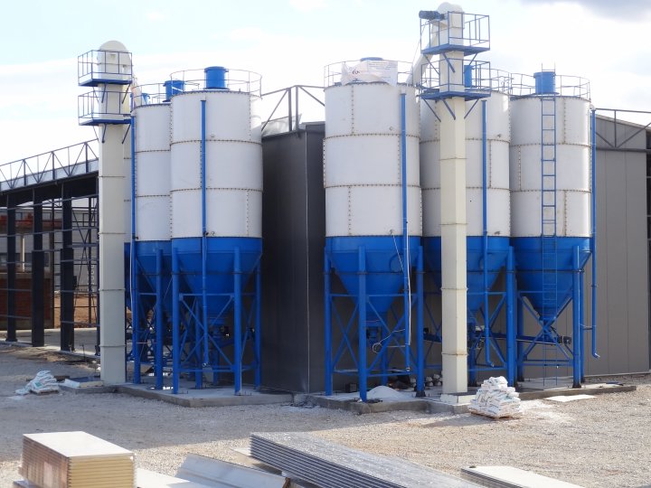 1608703677802799.jpg 瑞士全自動干粉砂漿生產線2.jpg